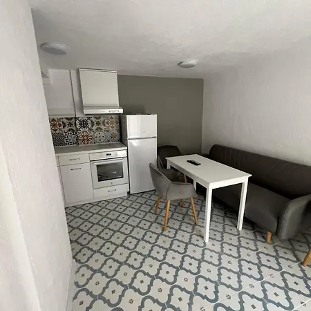Apartment суперцентър чисто нов *
